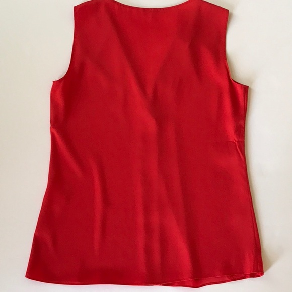 Tahari sleeveless stretchy silk blouse - new - Picture 2 of 5